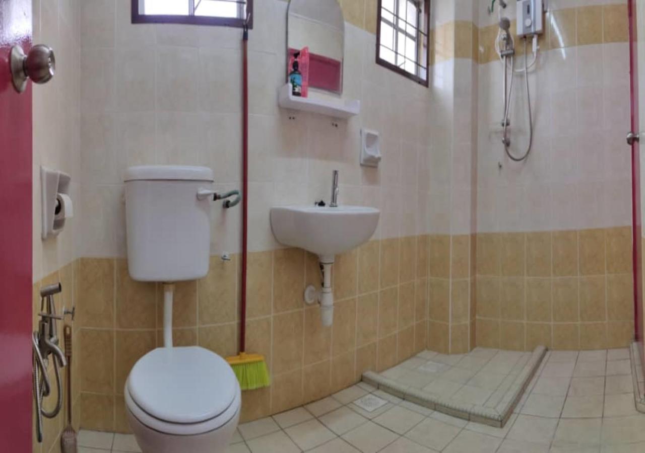 Putrajaya Transit Romestay Exteriör bild